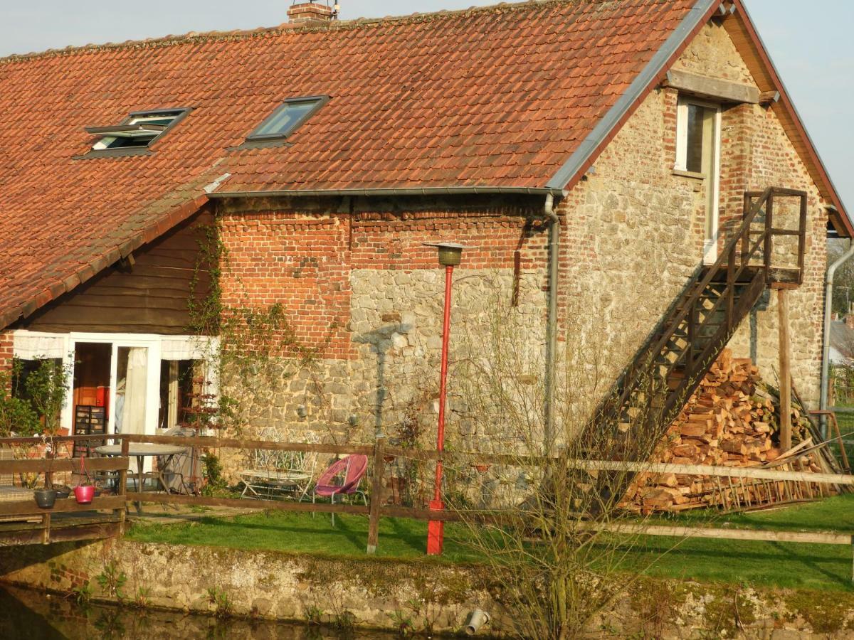 Le Pigeonnier Apartment Rousies Exterior photo